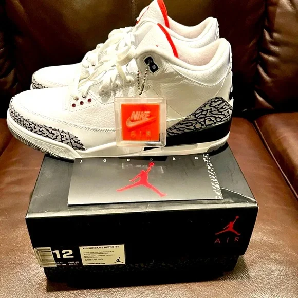 🔥AIR JORDAN 3 88-2013🔥 - Picture 2 of 6